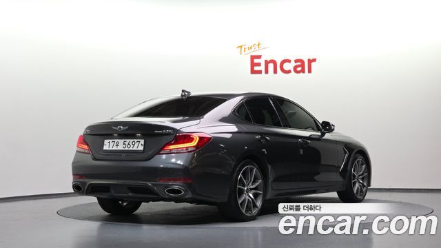Genesis G70 2019 — photo 2