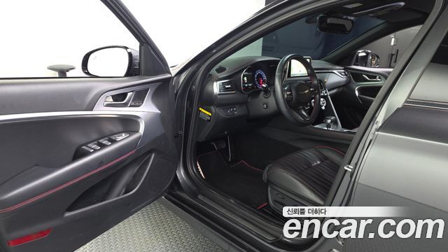 Genesis G70 2019 — photo 10
