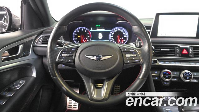 Genesis G70 2019 — photo 13