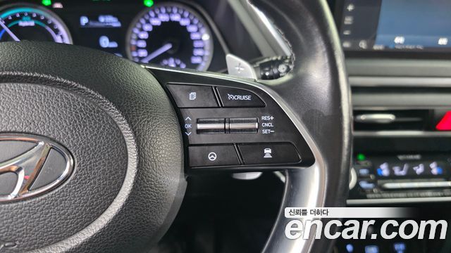 Hyundai Sonata 2020 — photo 24