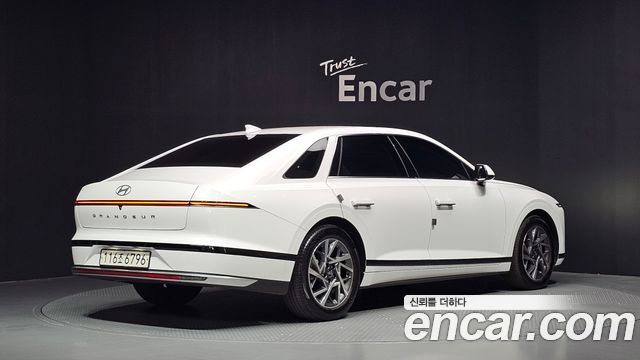 Hyundai Grandeur 2026 — photo 2