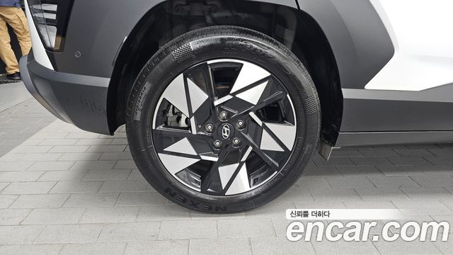 Hyundai Kona 2023 — photo 5