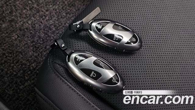 Hyundai Kona 2023 — photo 21