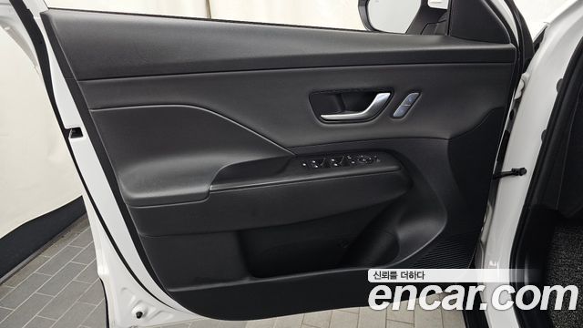 Hyundai Kona 2023 — photo 14