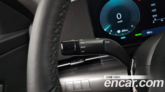 Hyundai Kona 2023 — photo 28