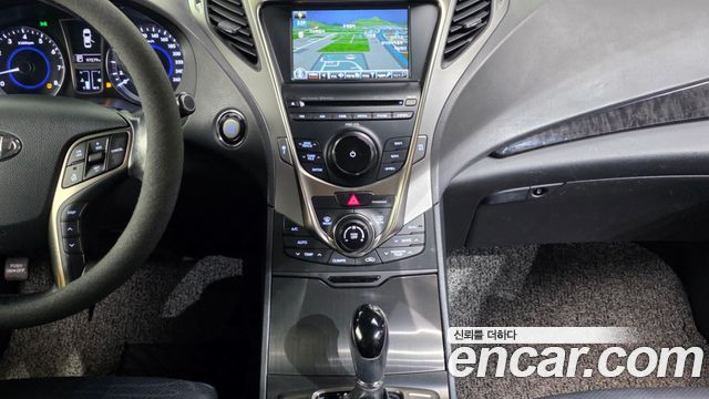 Hyundai Grandeur 2013 — photo 14
