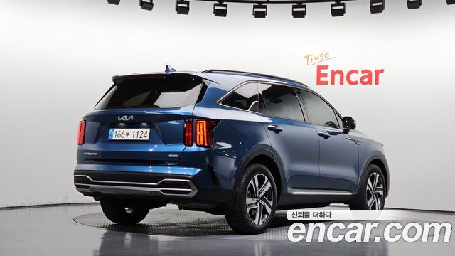 Kia Sorento 2023 — photo 2