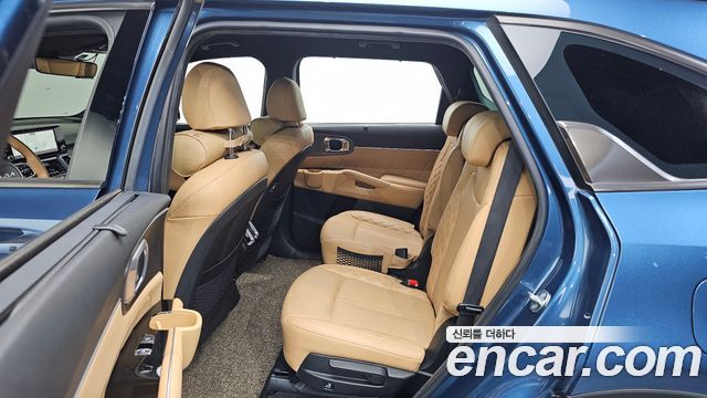 Kia Sorento 2023 — photo 18