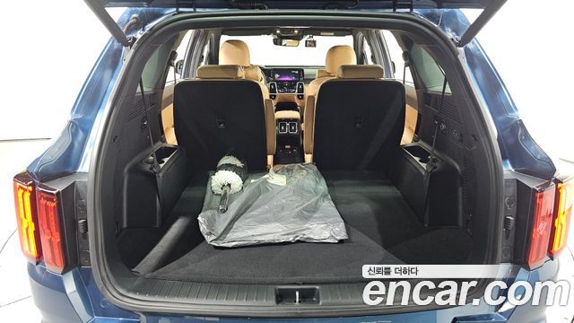 Kia Sorento 2023 — photo 24