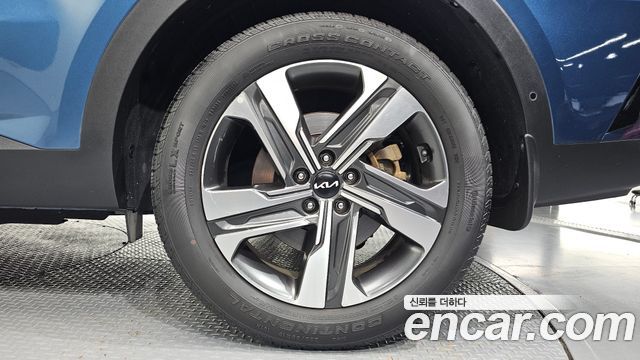 Kia Sorento 2023 — photo 7