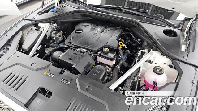 Genesis GV70 2025 — photo 6