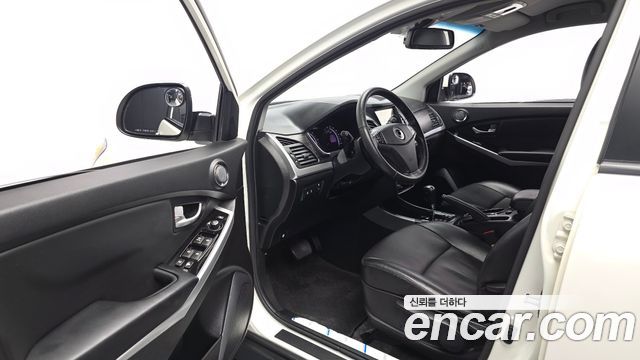 KG Mobility KORANDO 2015 — photo 13