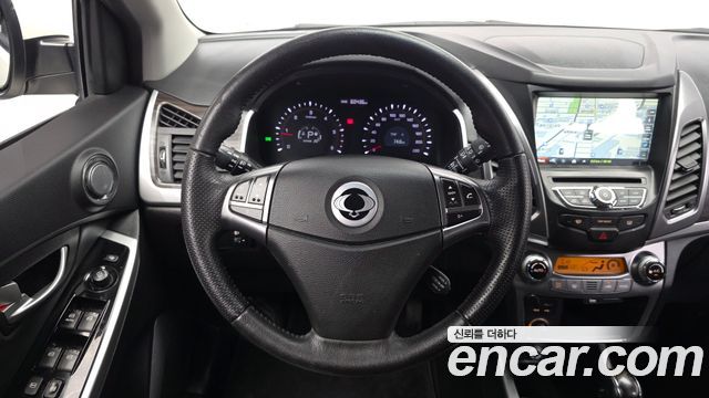 KG Mobility KORANDO 2015 — photo 19