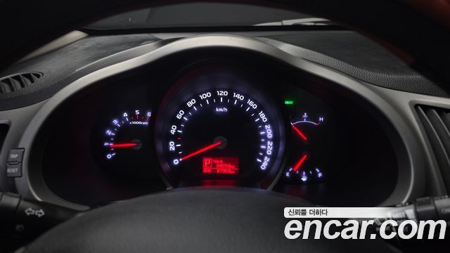 Kia Sportage 2016 — photo 8