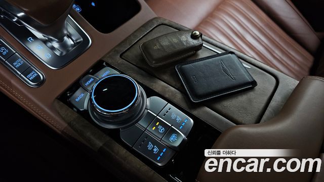 Genesis G90 2019 — photo 26