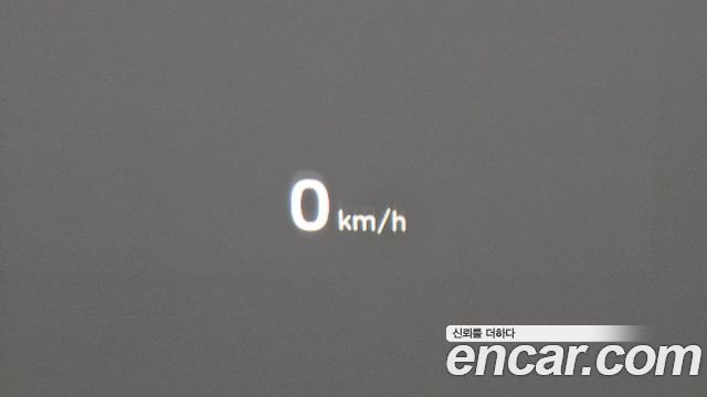 Genesis G90 2019 — photo 31