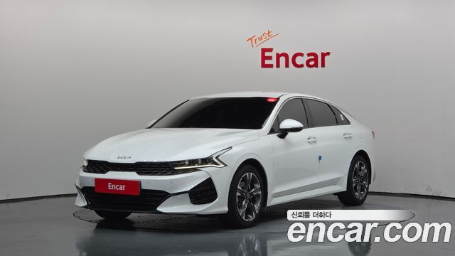 Kia K5 2023 — photo 1