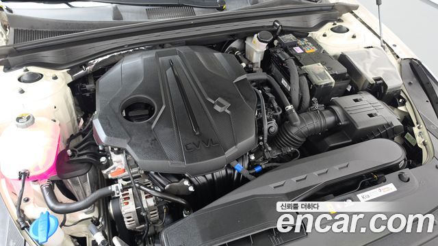 Kia K5 2023 — photo 6