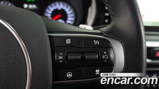 Kia K5 2023 — photo 21