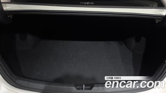 Kia K5 2023 — photo 23