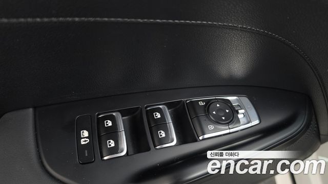 Kia K5 2023 — photo 25