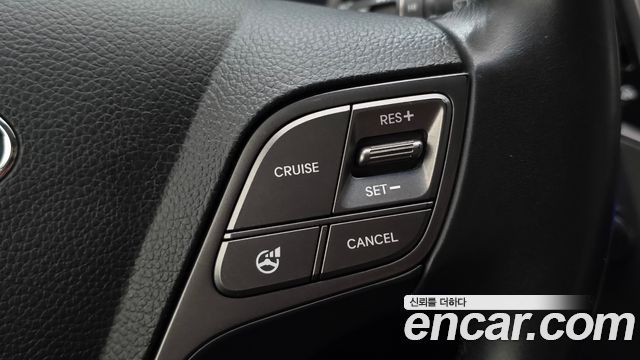 Hyundai Santafe 2014 — photo 23