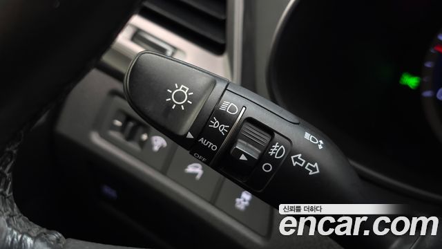 Hyundai Santafe 2014 — photo 32