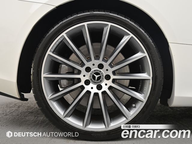 Mercedes-Benz E-Class 2017 — photo 6
