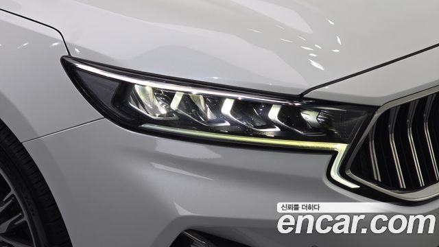 Kia K7 2020 — photo 8