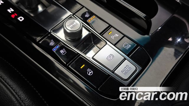 Kia K7 2020 — photo 31