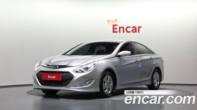 Hyundai Sonata 2012 — photo 1