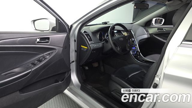 Hyundai Sonata 2012 — photo 10