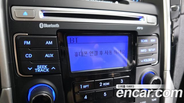 Hyundai Sonata 2012 — photo 16