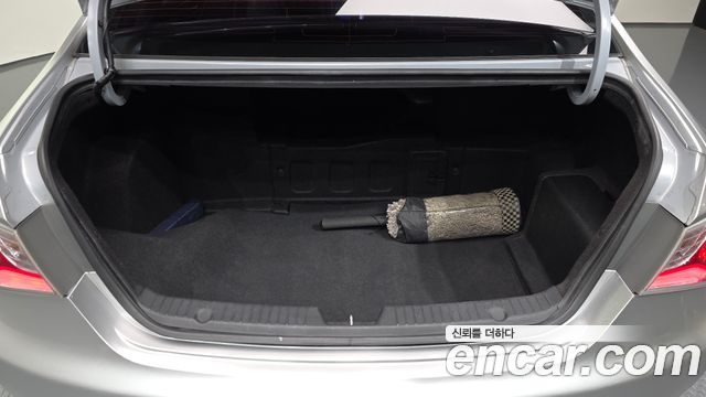 Hyundai Sonata 2012 — photo 20