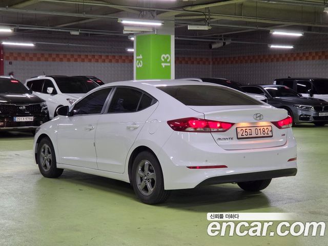 Hyundai AVANTE 2016 — photo 6