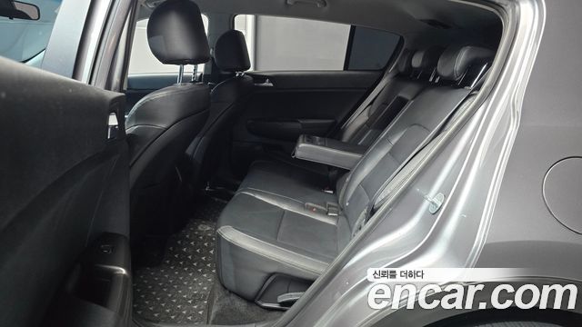 Kia Sportage 2016 — photo 11