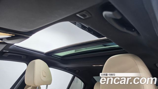 BMW 3-Series 2022 — photo 23
