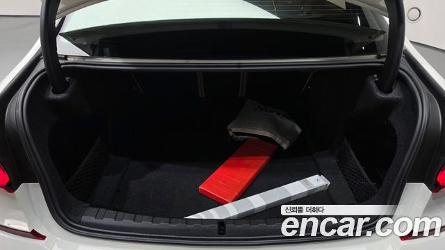 BMW 3-Series 2022 — photo 24