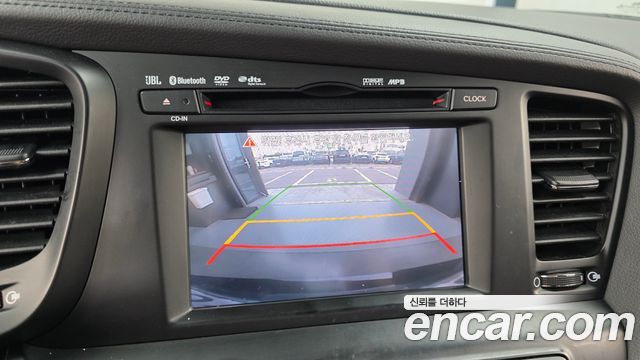 Kia K5 2012 — photo 15