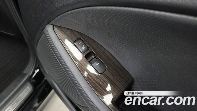Kia K5 2012 — photo 19