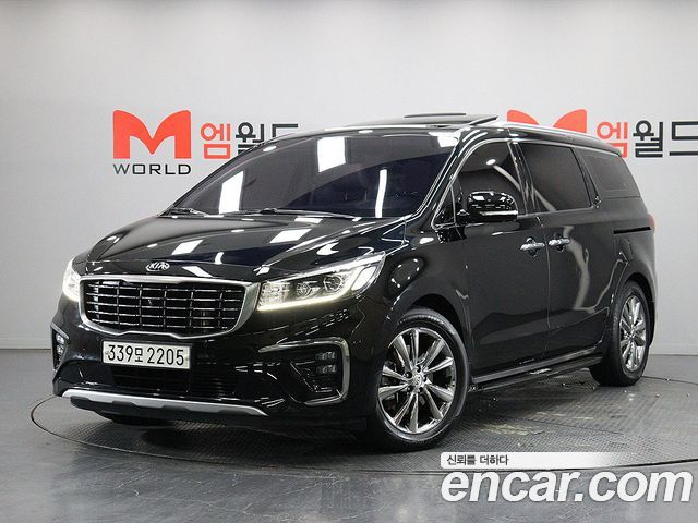 Kia Canival 2019 — photo 1