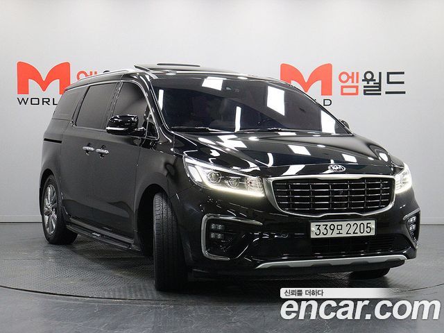 Kia Canival 2019 — photo 2