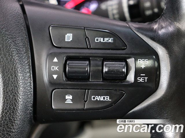 Kia Canival 2019 — photo 12