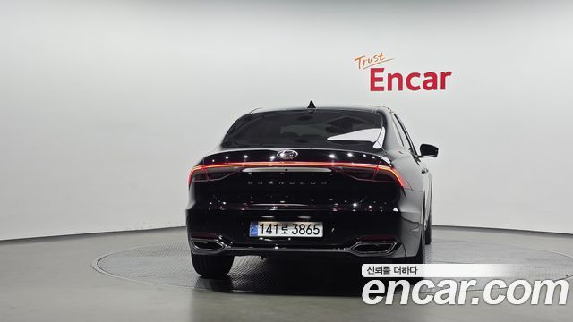 Hyundai Grandeur 2023 — photo 4