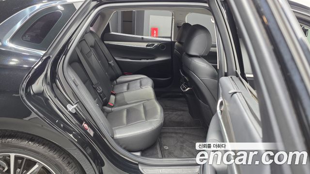Hyundai Grandeur 2023 — photo 18
