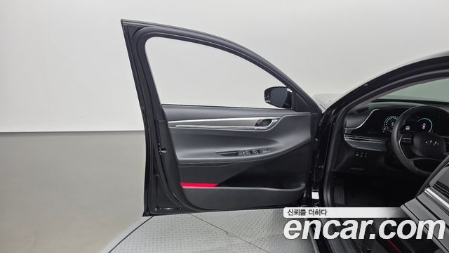 Hyundai Grandeur 2023 — photo 14