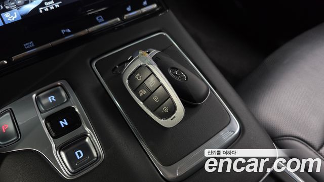 Hyundai Grandeur 2023 — photo 28