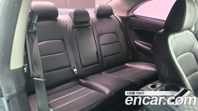Kia K3 2014 — photo 17