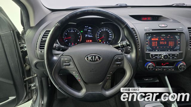 Kia K3 2014 — photo 19