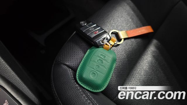 Kia K3 2014 — photo 23